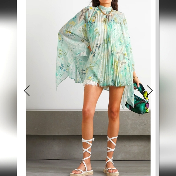 NWT$1000 ETRO Paisley Plisse Pleated Tie Back Light Blue Poncho One Size - Picture 2 of 15